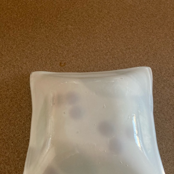 Vintage,Milkglass bowl with embossed cherries,RARE - Picture 3 of 3